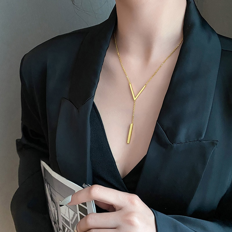 The V Necklace