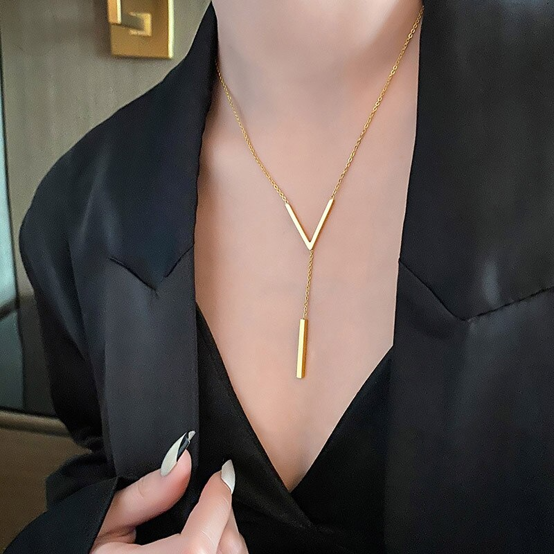 The V Necklace