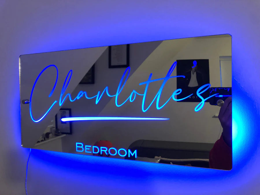 Star Lok™ Light Up Name Mirror